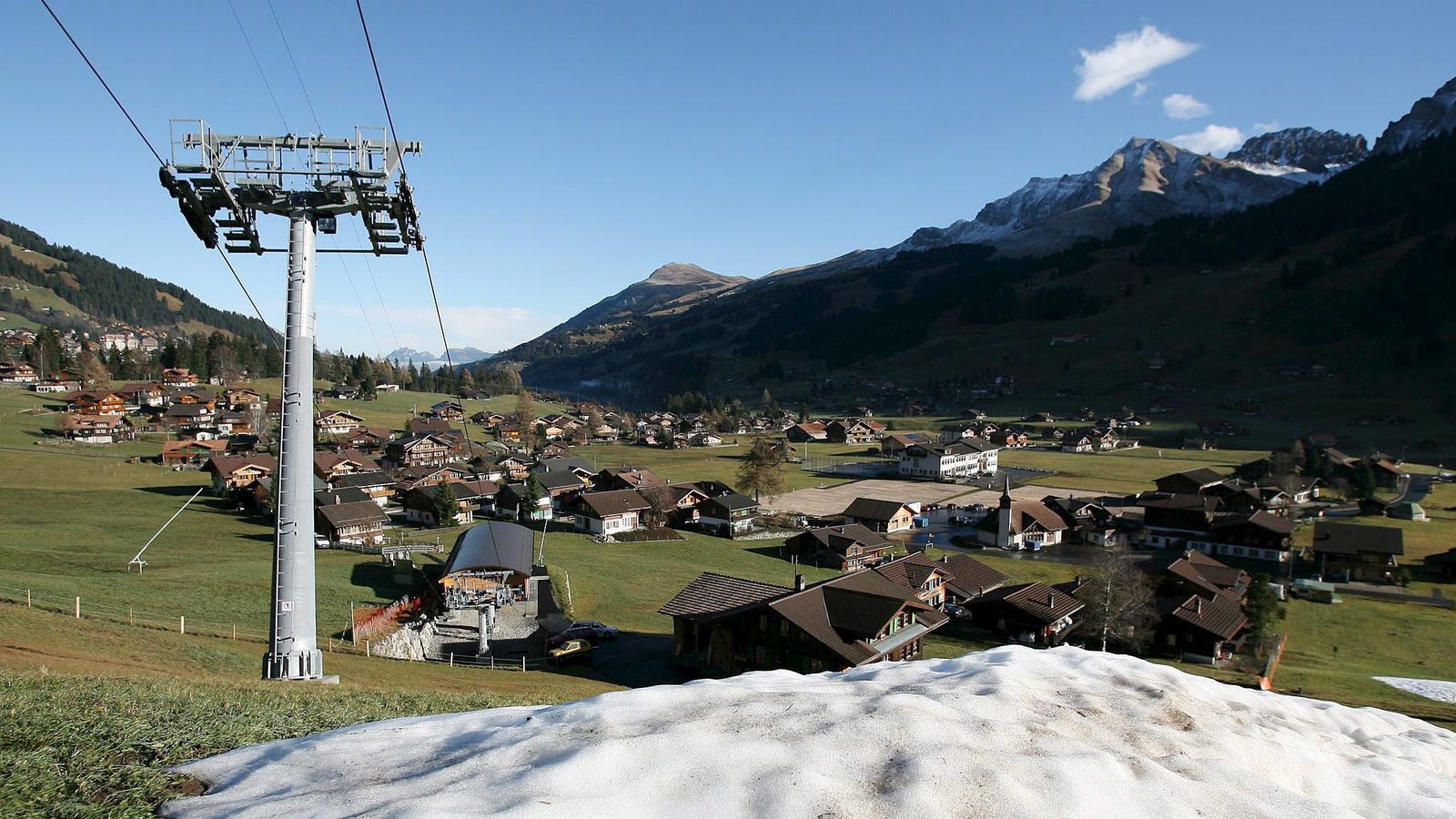 Skigebiete wetteifern um Touristen - Aufrüsten in den Alpen Wintertourismus und Klimawandel
