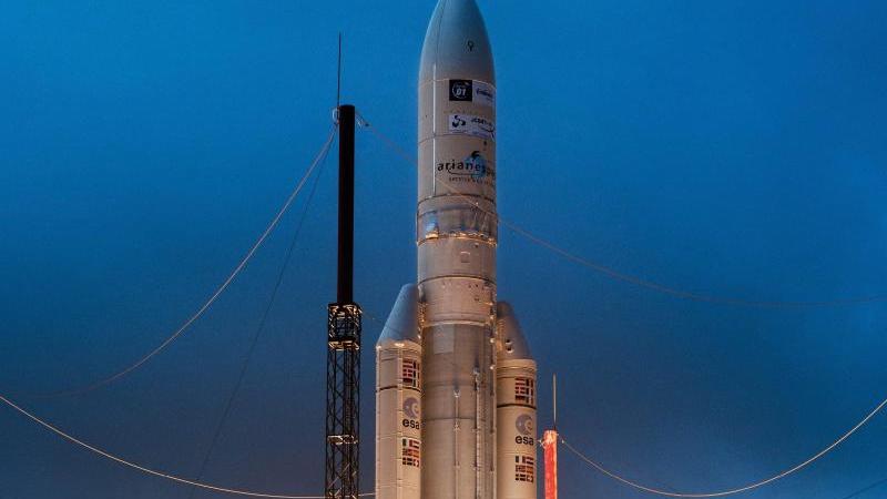 http://ais.wetter.de/masters/888532/800x600/neue-ariane-6-im-zeit-und-kostenplan-produktion-beginnt.jpg