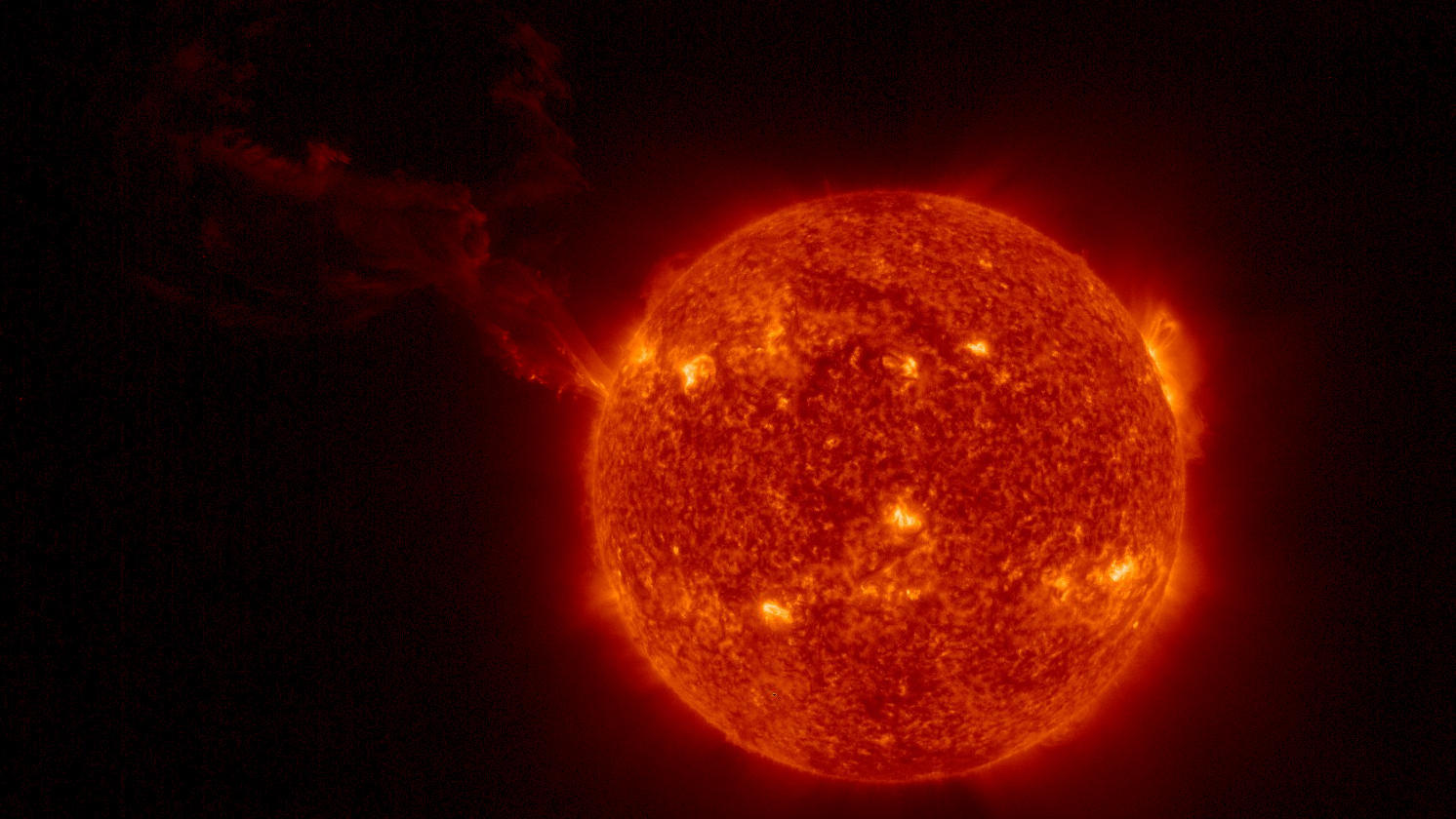 Sonneneruption Esa Sonde Solar Orbiter Liefert Bild Von Spektakulärem