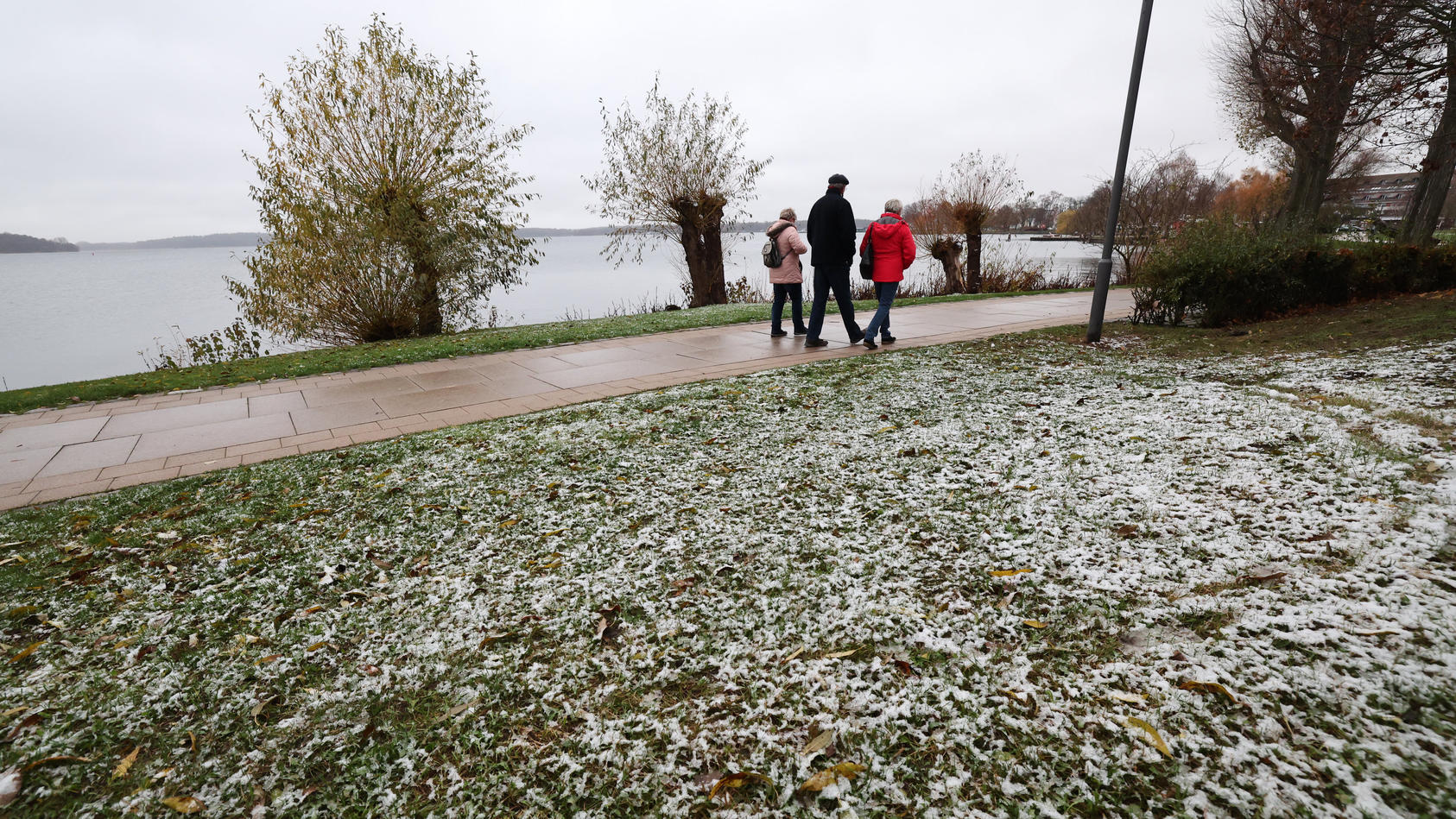 Tage Wettertrend Winterwetter Kommt Mit Frost Schnee Und Sturm Nach